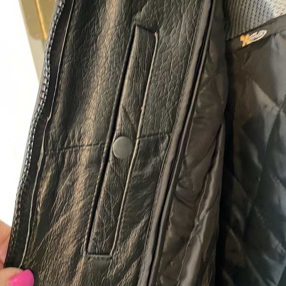 Xelement leather jacket size large - Picture 3 of 9